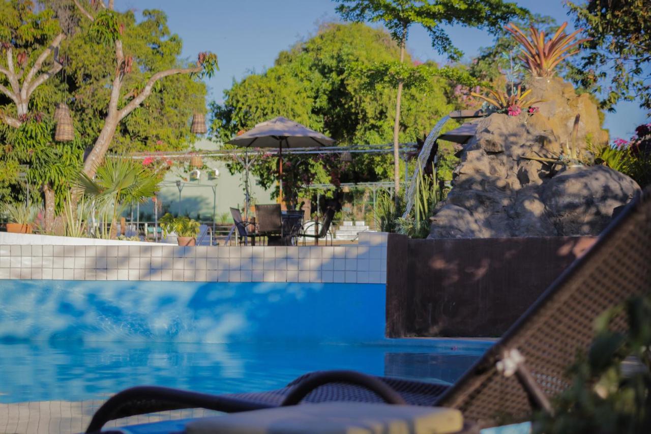 Muda Hotel Тиангуа Экстерьер фото